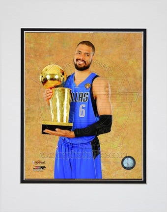 Tyson Chandler Dallas Mavericks 2011 NBA Finals "With Championship Trophy" Double Matted 8" X 10" Ph