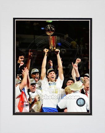 Dirk Nowitzki Dallas Mavericks 2011 NBA Finals "With Championship Trophy" Double Matted 8" X 10" Pho