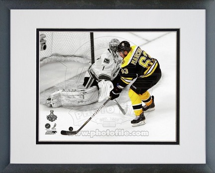 Brad Marchand Boston Bruins 2011 NHL Stanley Cup Finals "Game 3" Spotlight Action Double Matted 8" X 10&q