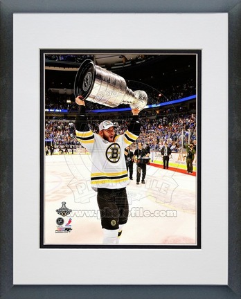 Nathan Horton Boston Bruins 2011 NHL Stanley Cup Finals "With the Stanley Cup" (#50) Double Matted 8" X 1