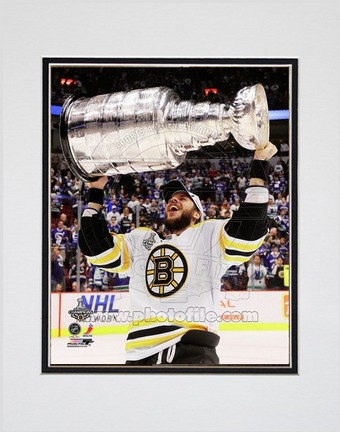 David Krejci Boston Bruins 2011 NHL Stanley Cup Finals "With the Stanley Cup" (#48) Double Matted 8" X 10