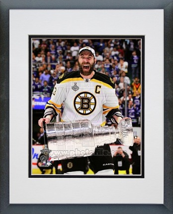 Zdeno Chara Boston Bruins 2011 NHL Stanley Cup Finals "With the Stanley Cup" (#42) Double Matted 8" X 10&