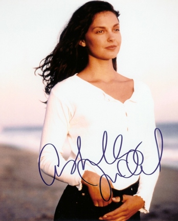 Ashley Judd Autographed 8" x 10" Photograph (Unframed)
