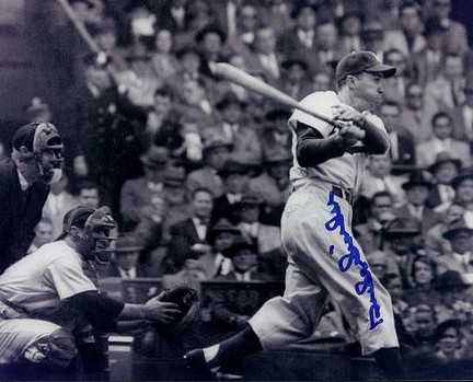 Duke Snider "Action Swinging" Autographed Brooklyn Dodgers 8" x 10" Photograph 2x World Series Champ