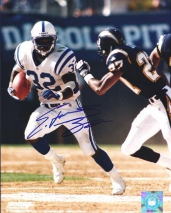 Edgerrin James Autographed Indiannapolis Colts 8" x 10" Photograph (Unframed)