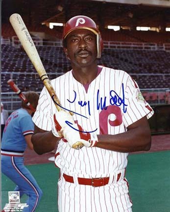 Garry Matthews Autographed Philadelphia Phillies 8" x 10" Photograph (Unframed)