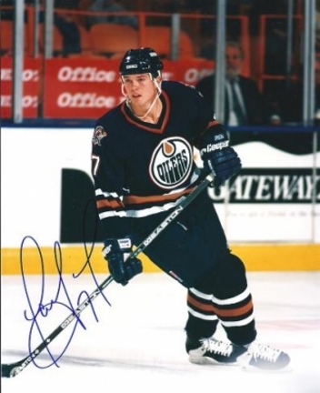 Jason Arnott Autographed Oilers 8" x 10" Photograph (Unframed)