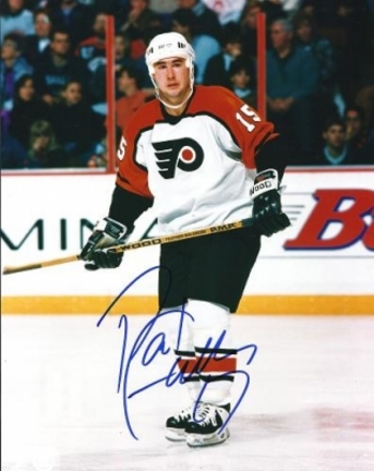 Pat Falloon Autographed Philadelphia Flyers 8" x 10" Photograph (Unframed)