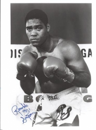 Renaldo Snipes Autographed Boxing 8" x 10" Photograph (Unframed)