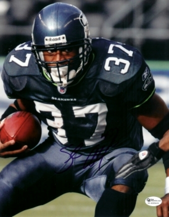 Shaun Alexander Autographed Seattle Seahawks 8" x 10" Action Photograph (Unframed)