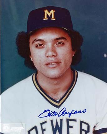 Sixto Lezcano Autographed Milwaukee Brewers 8" x 10" Photograph (Unframed)