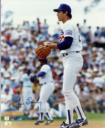 Tim Leary Autographed Los Angeles Dodgers 8" x 10" Photograph (Unframed)