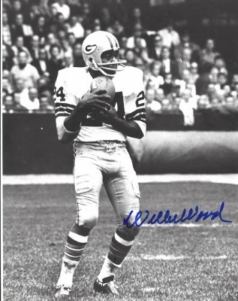 Willie Wood Autographed Green Bay Packers 8" x 10" Photograph Hall of Famer (Unframed)