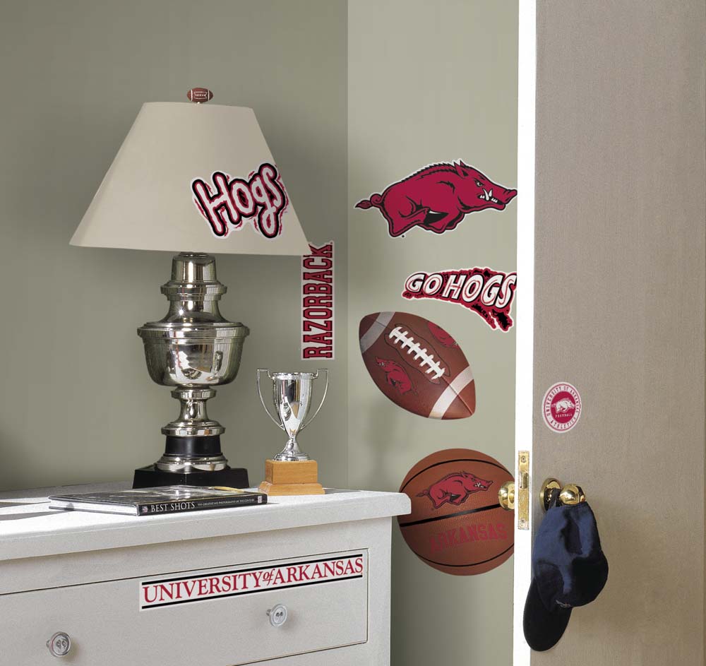 Arkansas Razorbacks Peel and Stick Applique / Wall Decal Set