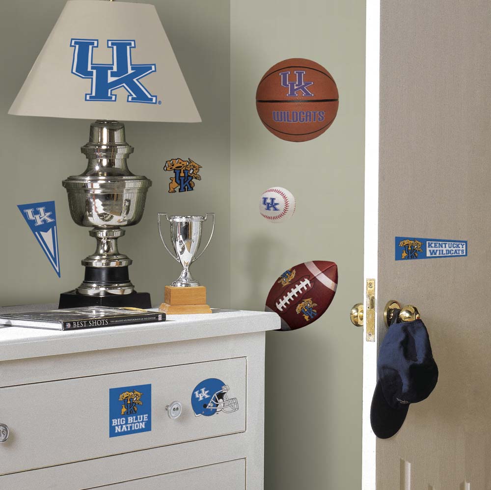 Kentucky Wildcats Peel and Stick Applique / Wall Decal Set