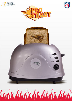 New England Patriots ProToast&trade; NFL Toaster