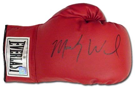 Mickey Ward Autographed Everlast Boxing Glove