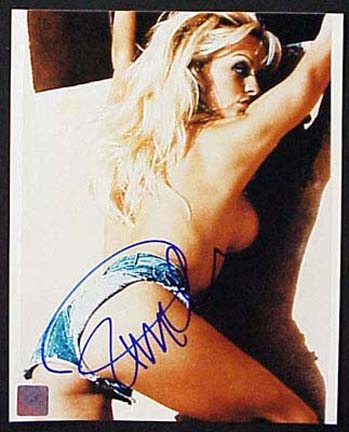 Pamela Anderson Autographed "Wall" 16" x 20" Color Photograph (Unframed)