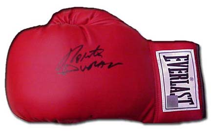 Roberto Duran Autographed Everlast Boxing Glove