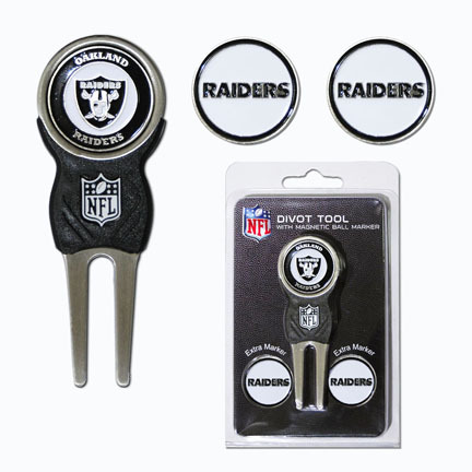 Oakland Raiders Signature Divot Tool Golf Gift Pack