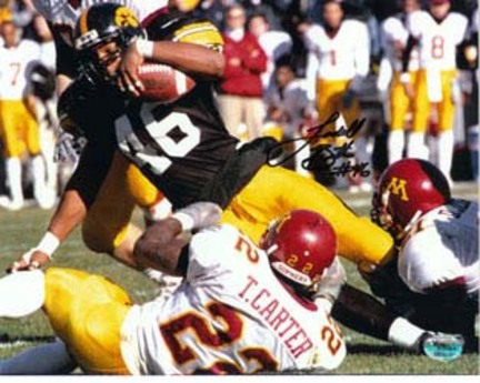 Ladell Betts Autographed 8" x 10" vs. Minnesota Golden Gophers #3 Photograph (Unframed)