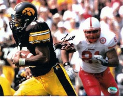 Ladell Betts Autographed 8" x 10" vs. Nebraska Cornhuskers #2 Photograph (Unframed)