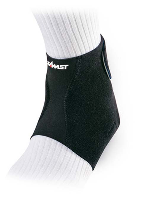 FA-1 Compression Ankle Brace from ZAMST (Large)